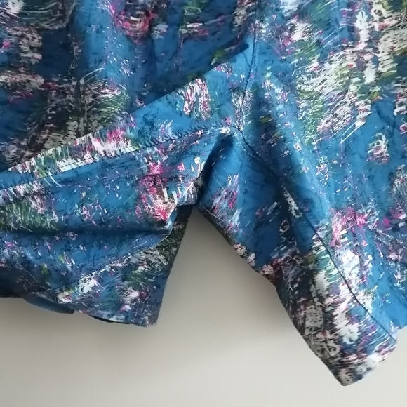 Lululemon Men's Pace Breaker Shorts 7" Blue Floral Size XL - Picture 4 of 16
